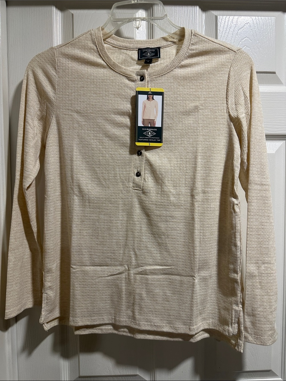 🆕 G.H. Bass & Co. Textured Henley Top